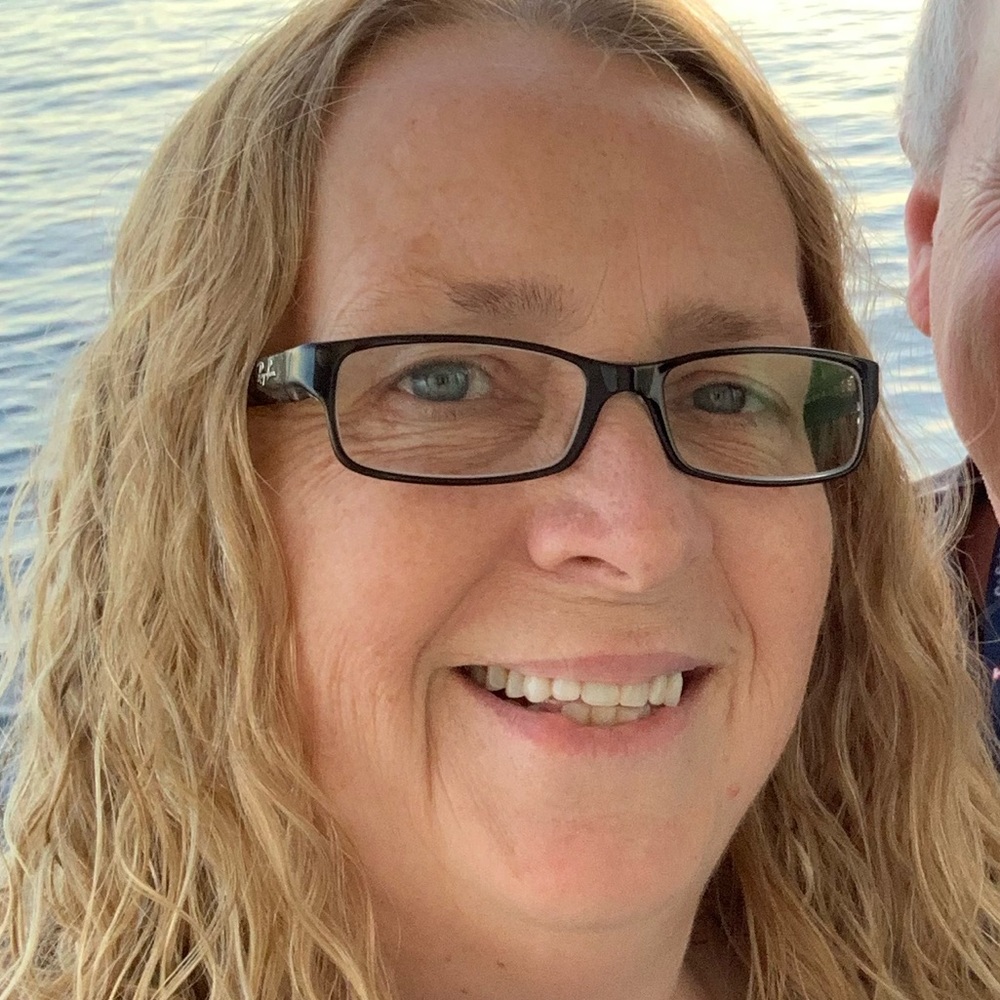 Meet your Posher, Marci